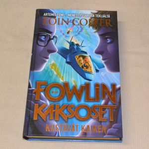 Eoin Colfer Fowlin kaksoset kiistävät kaiken